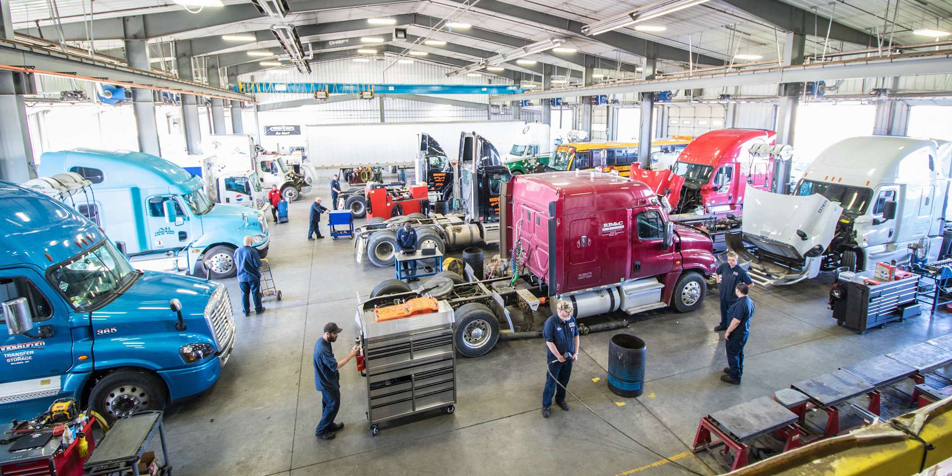 I-State Truck Center shop overview